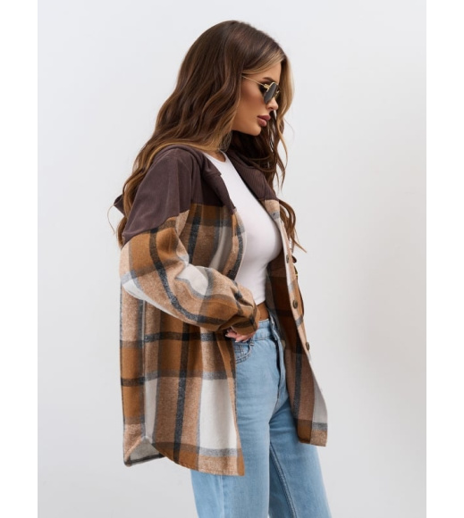 Коричневая утепленная рубашка с вельветовой вставкой