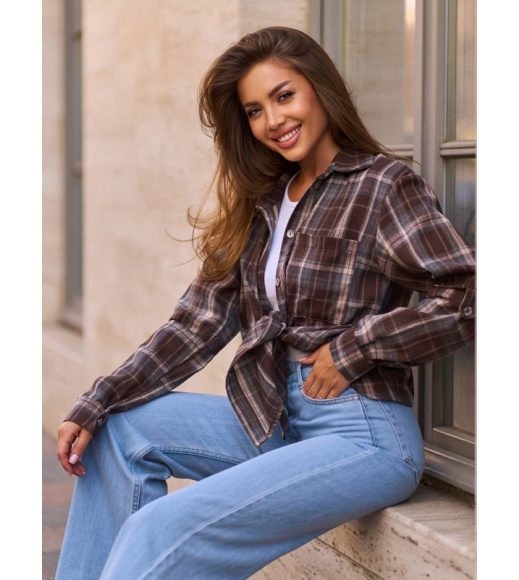 Коричнево-серая фланелевая рубашка с вырезами на рукавах