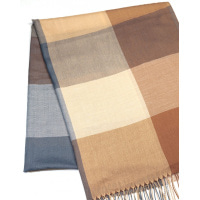 Коричневий картатий шарф-палантин з бахромою