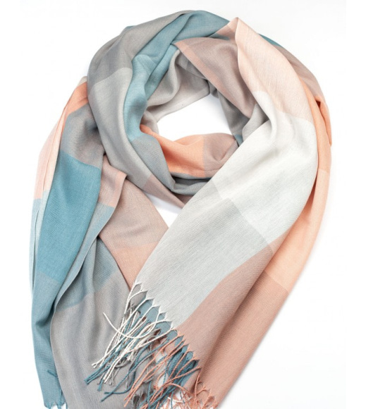 Бежево-серый клетчатый шарф-палантин с бахромой