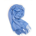 Синий однотонный шарф-палантин с бахромой