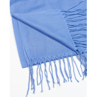Синій однотонний шарф-палантин із бахромою