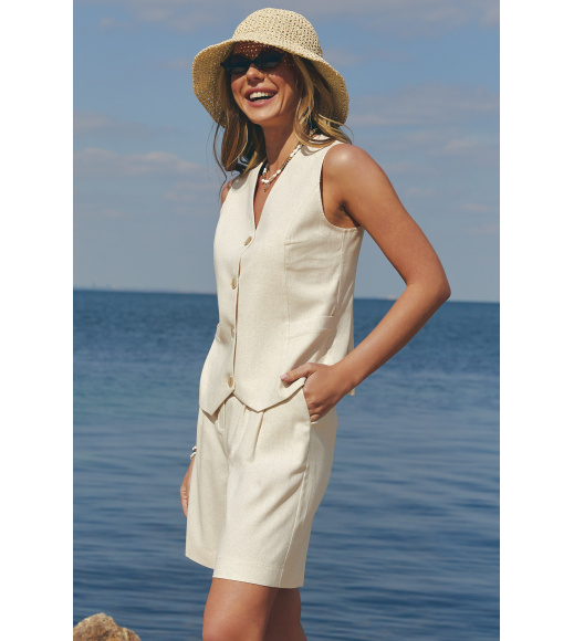 Бежевые женские шорты Seventeen 2383.6420