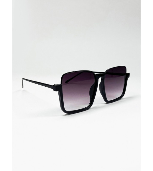 Черные квадратные солнцезащитные очки с градиентом