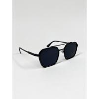 Черные солнцезащитные очки с перемычкой