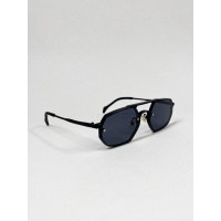 Черные солнцезащитные очки геометрической формы