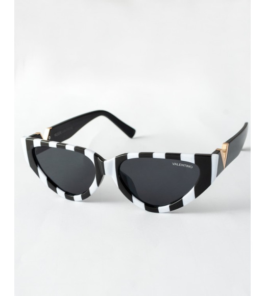 Черно-белые футуристические солнцезащитные очки