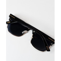 Черные солнцезащитные очки клабмастеры