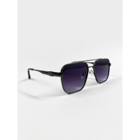 Темно-серые солнцезащитные очки авиаторы