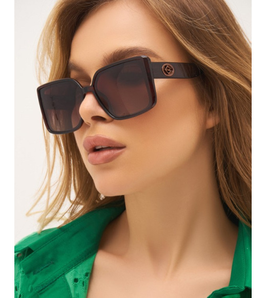 Коричневые квадратные солнцезащитные очки