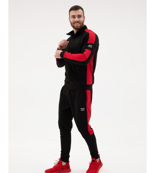 Чорно-червоний спортивний костюм з трикотажу