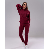 Бордовый ангоровый костюм с высоким воротником