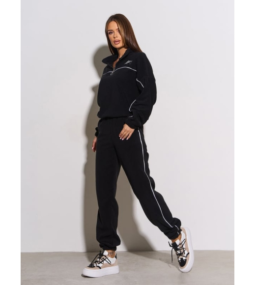Черный флисовый костюм с эластичными манжетами