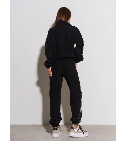 Черный флисовый костюм с эластичными манжетами