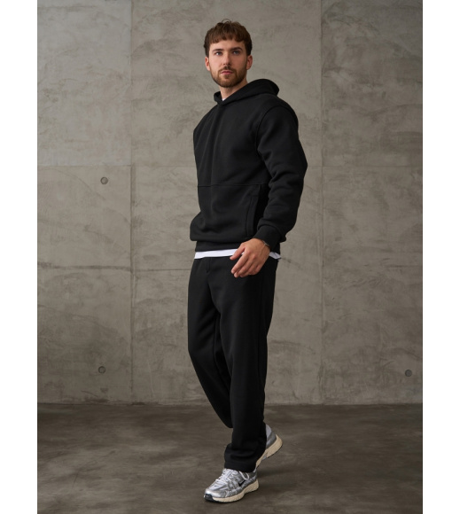 Черный утепленный костюм с худи