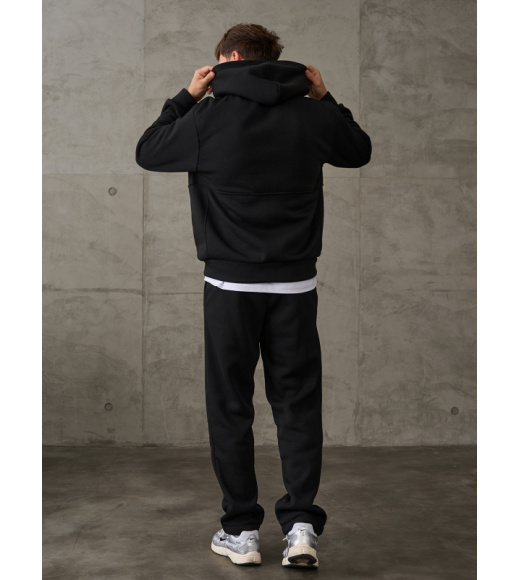 Черный утепленный костюм с худи