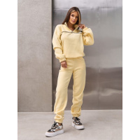 Желтый флисовый костюм с эластичными манжетами