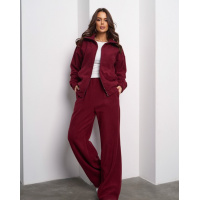 Бордовый флисовый костюм на молнии со свободными брюками