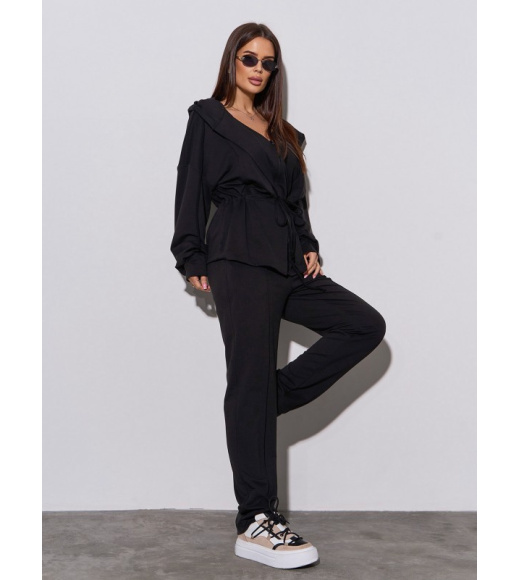 Черный трикотажный костюм на кулиске