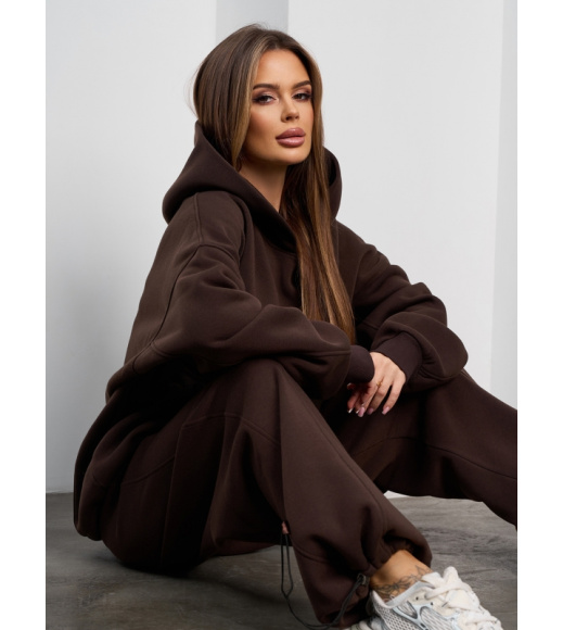 Темно-коричневый утепленный костюм с кулисками