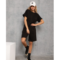 Трикотажный черный костюм с шортами