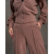 Коричневый теплый костюм со стрелками