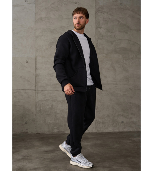 Черный утепленный костюм с худи на молнии