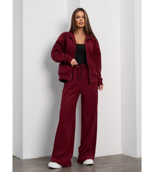 Бордовый костюм из утепленной эко-замши на велюре