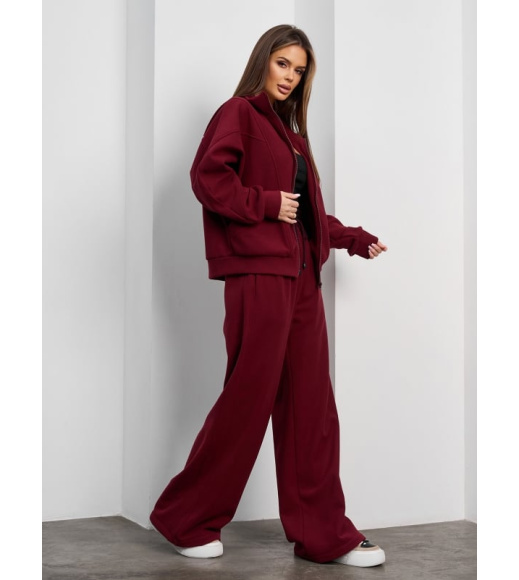 Бордовый костюм из утепленной эко-замши на велюре