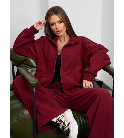 Бордовый костюм из утепленной эко-замши на велюре