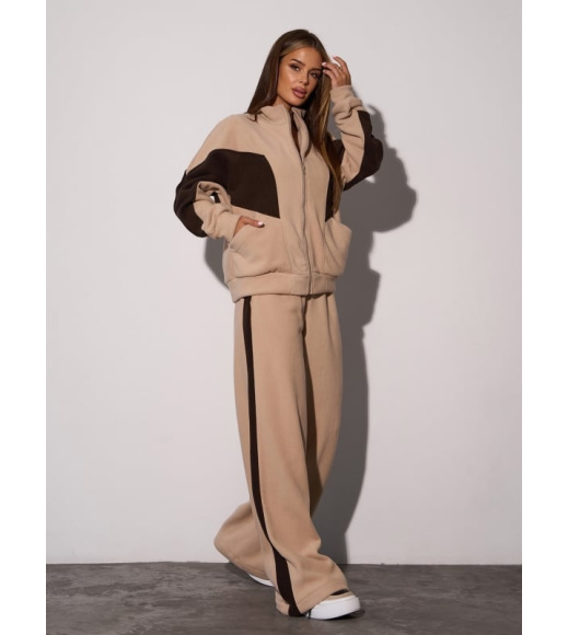 Светло-бежевый утепленный флисовый костюм с вставками