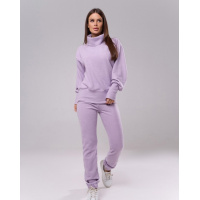 Сиреневый ангоровый костюм с высоким воротником