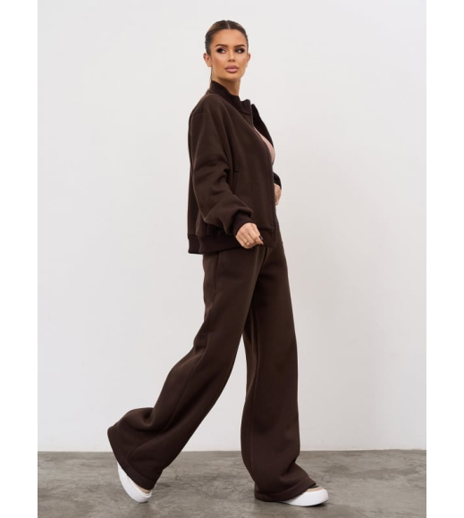 Теплый свободный костюм темно-коричневого цвета на молнии