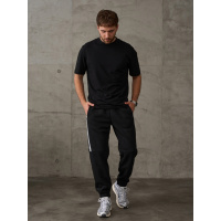 Черные утепленные джоггеры с боковыми тесемками