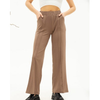 Бежевые брюки с двойными стрелками