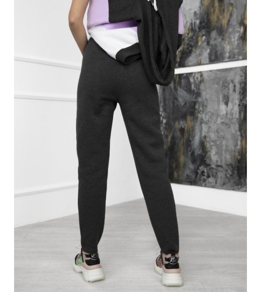 Темно-серые утепленные флисом брюки с карманами