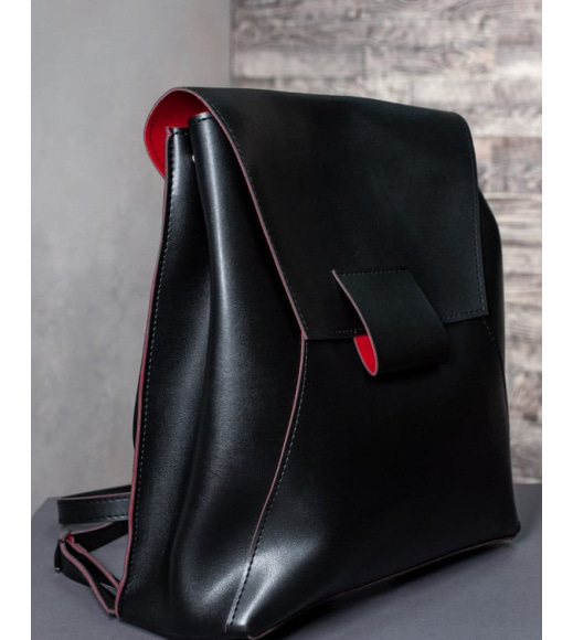 Чорно-червоний шкіряний рюкзак з петлицею