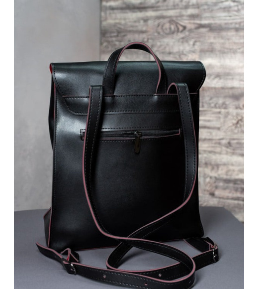 Чорно-червоний шкіряний рюкзак з петлицею