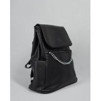 Черная кожаная сумка-рюкзак