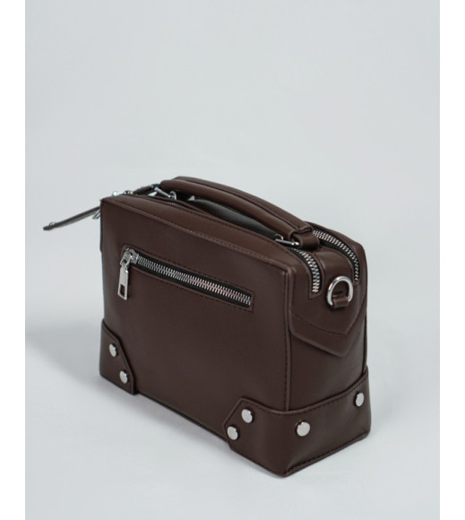 Маленька коричнева сумка-валізка з двома відділеннями