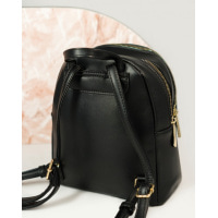Чорний шкіряний рюкзак зі знімним гаманцем