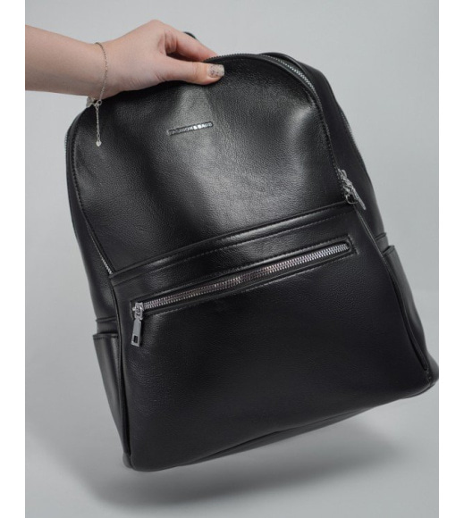 Черный рюкзак из эко-кожи с карманами на молнии