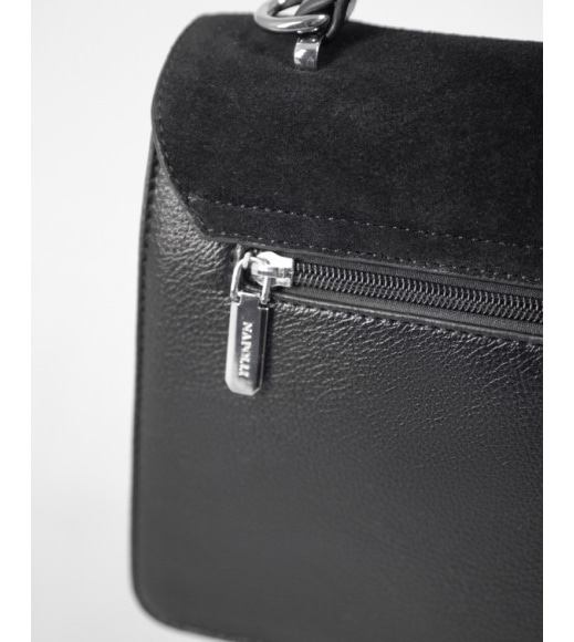 Чорна сумка з вставкою з еко-замші