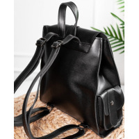 Чорний шкіряний рюкзак з боковими кишенями