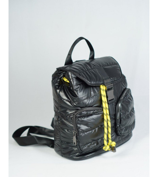 Чорний болоньєвий стьобаний рюкзак з кишенями
