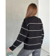 Ангоровий трикотажний светр чорного кольору в смужку