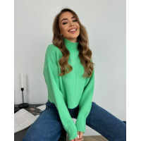 Укороченный шерстяной свитер зеленого цвета