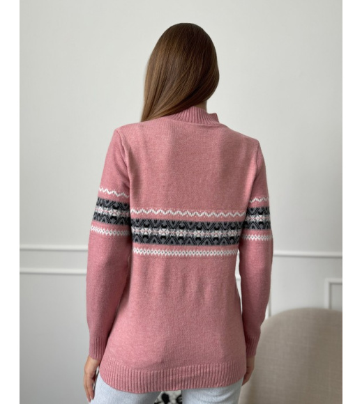 Кашемировая розовая водолазка с орнаментом