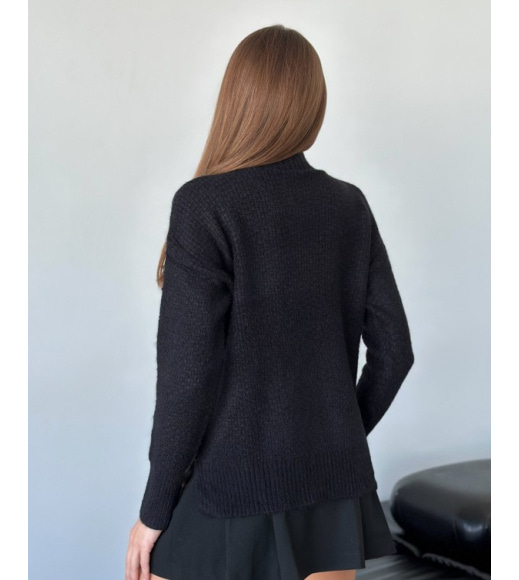 Ангоровый свободный свитер черного цвета