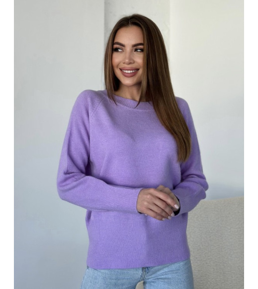 Сиреневый ангоровый свитер с удлиненными манжетами